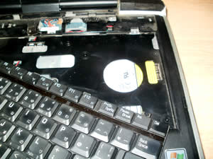 UJDA750�@�����@4